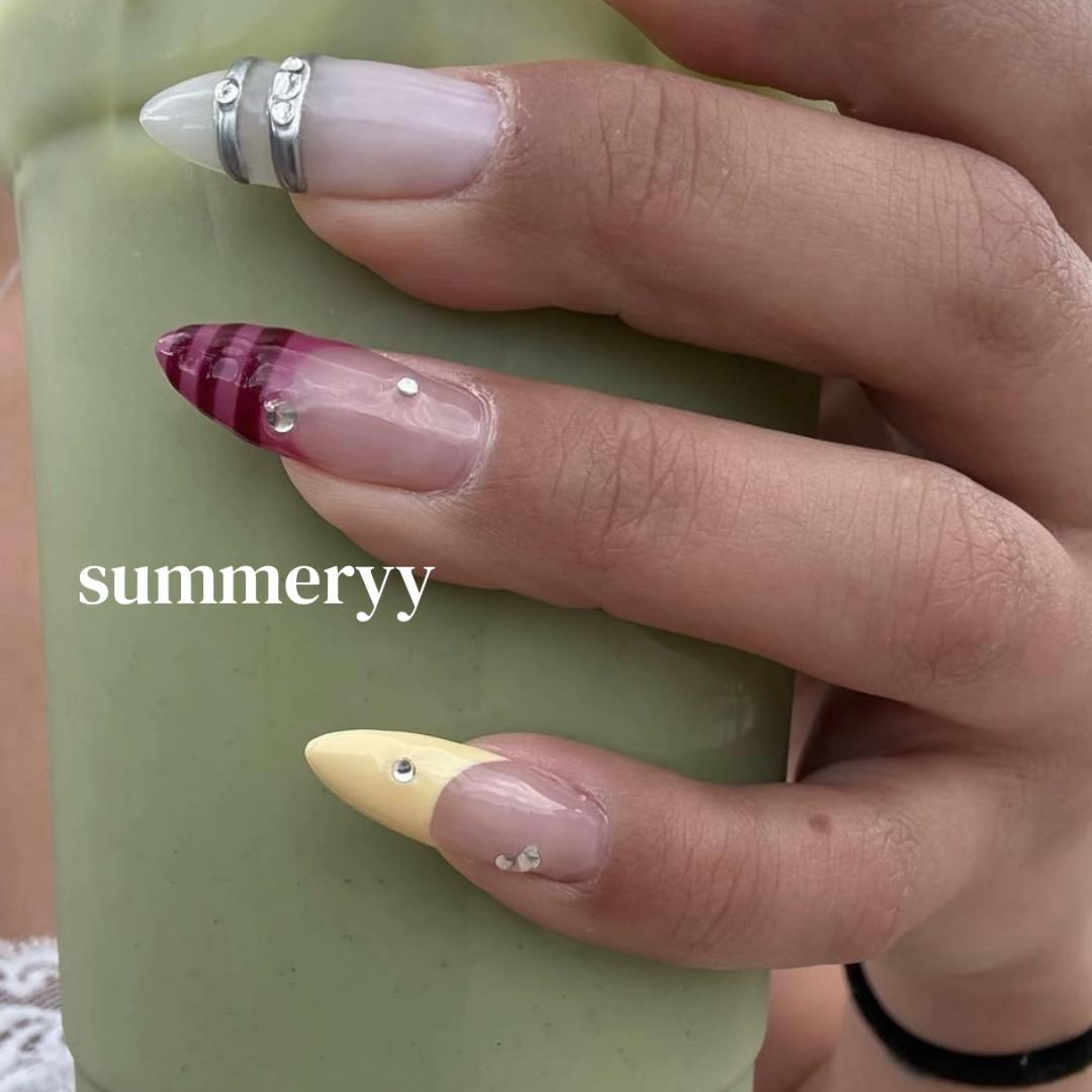 BTS Nail Art inspiration 9
