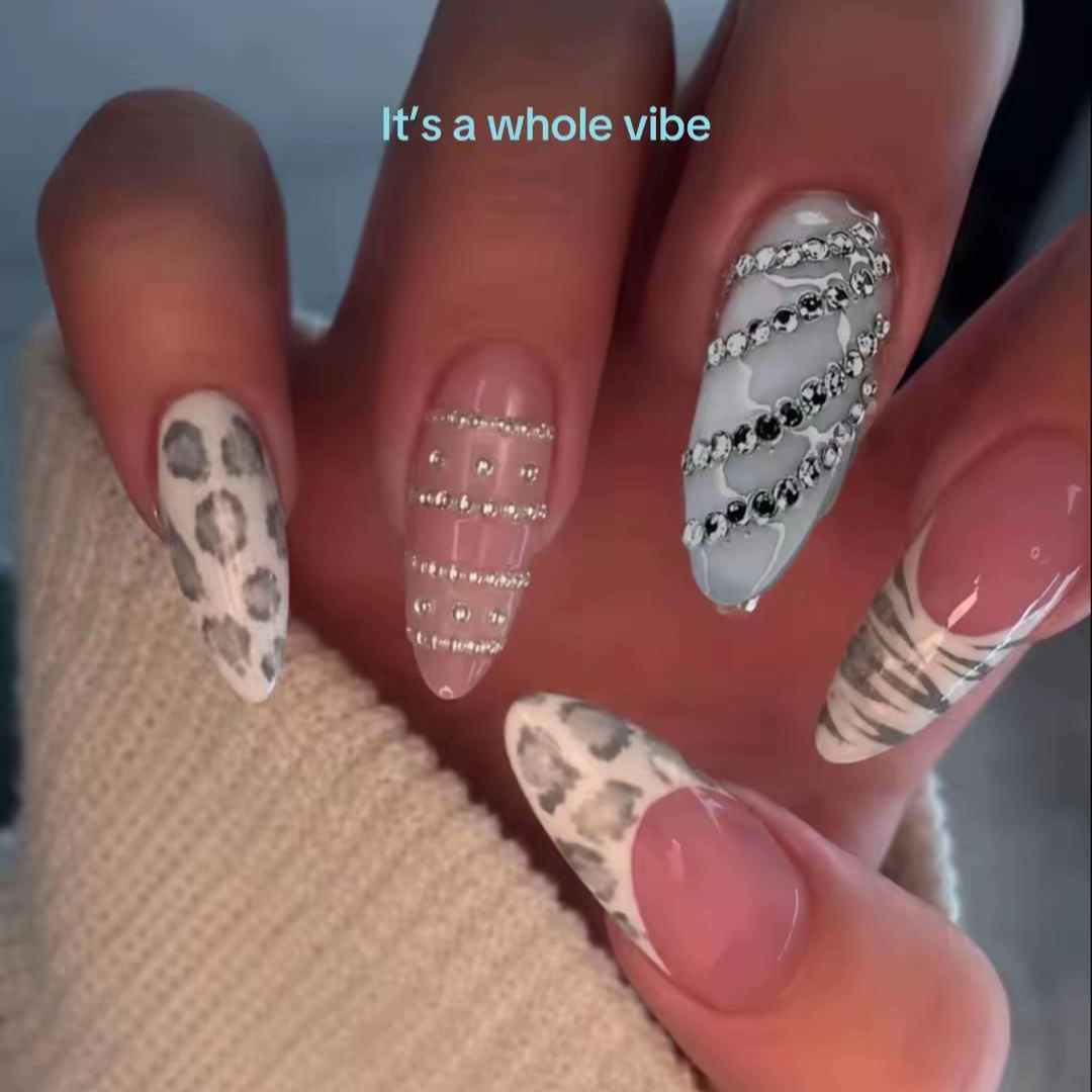 BTS Nail Art inspiration 16