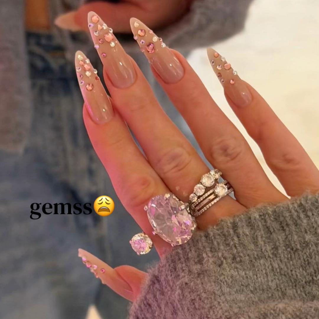 BTS Nail Art inspiration 17